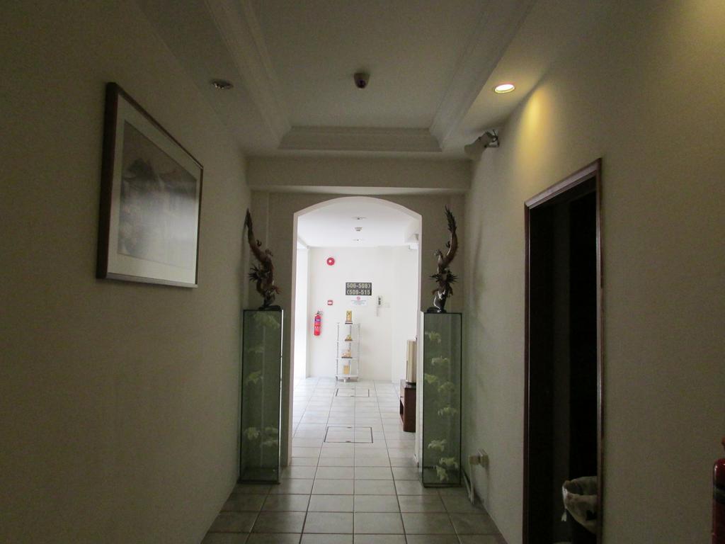 Amber Hotel Katong Singapore Esterno foto